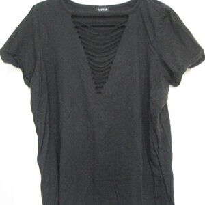 Torrid sz 1 funky tee